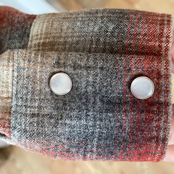 Mens Pendleton Wool Canyon Shirt - Picture 5 of 8